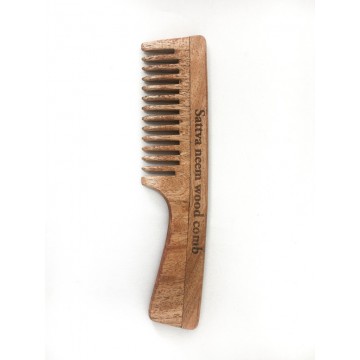 Viengubos medinės nimbamedžio šukos, 19 cm Viengubos medinės nimbamedžio šukos, 19 cm